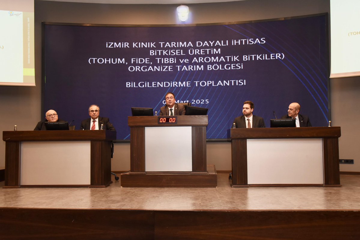 İzmir Kınık'ta Tarımsal Gelişim İçin Bilgilendirme Toplantısı